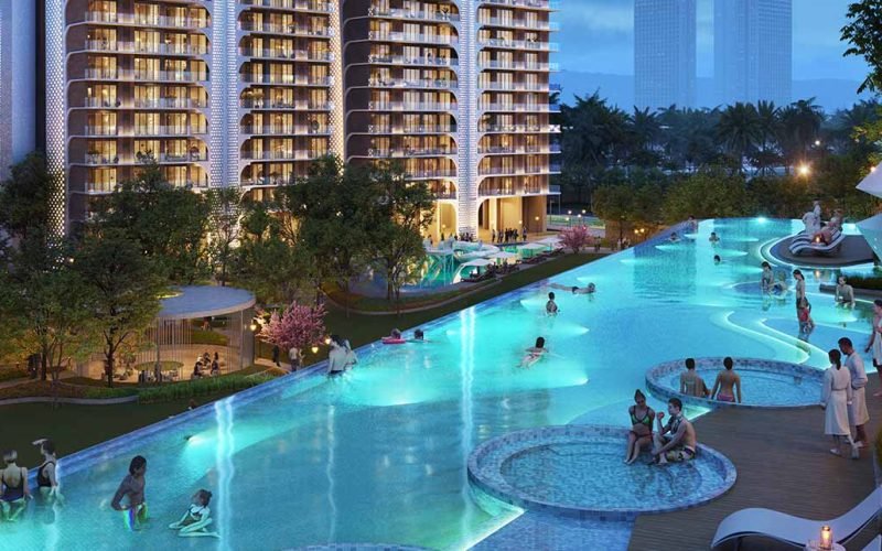 Rooftop infinity pool